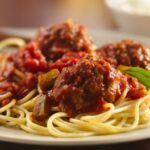 Whole Wheat Spaghetti & Meat Sauce w. Spinach