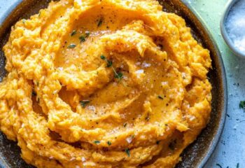 Burger Patty w. Spinach & Mashed Sweet Potato