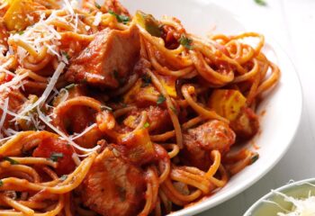 Italian Chicken Spaghetti Sauce w. Whole Grain Noodles & Corn